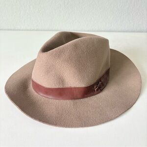 Hat Attack Western Cowboy Fedora Hat Taupe One Size 23” 100 % Wool Made In USA